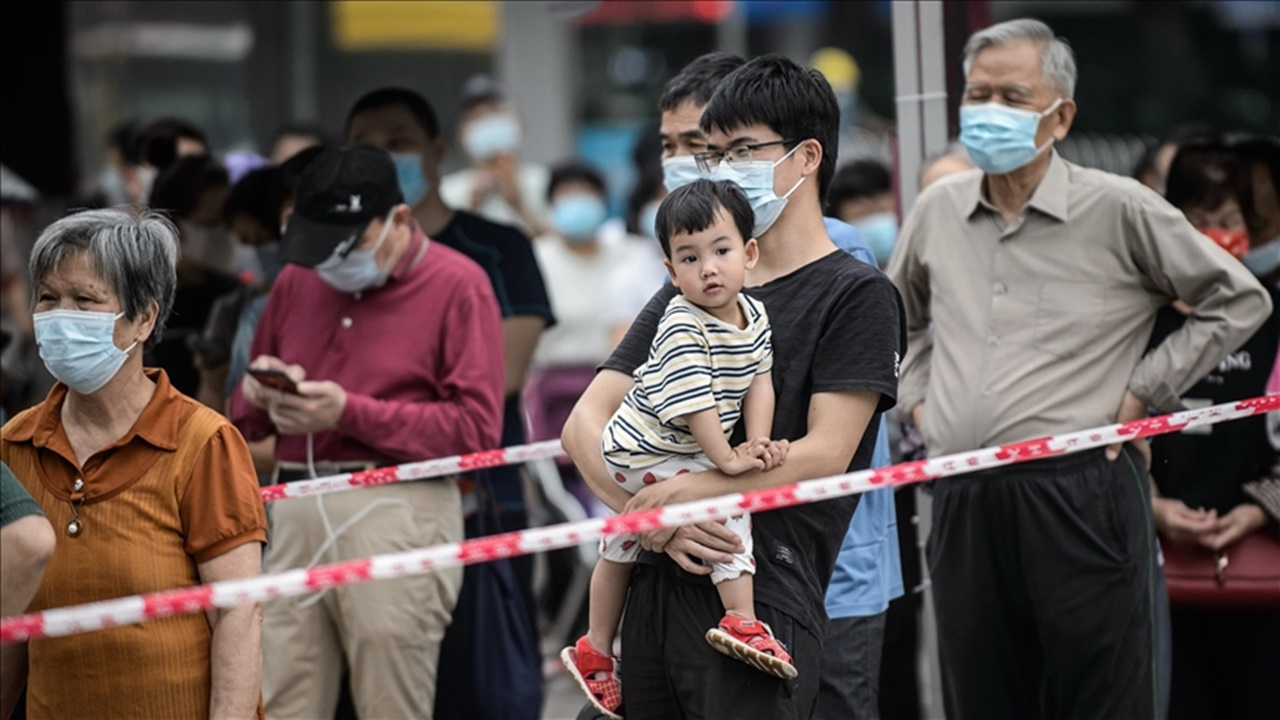 Çin’de Çocuklar Arasında Yayılan Gizemli Zatürre Hastalığı